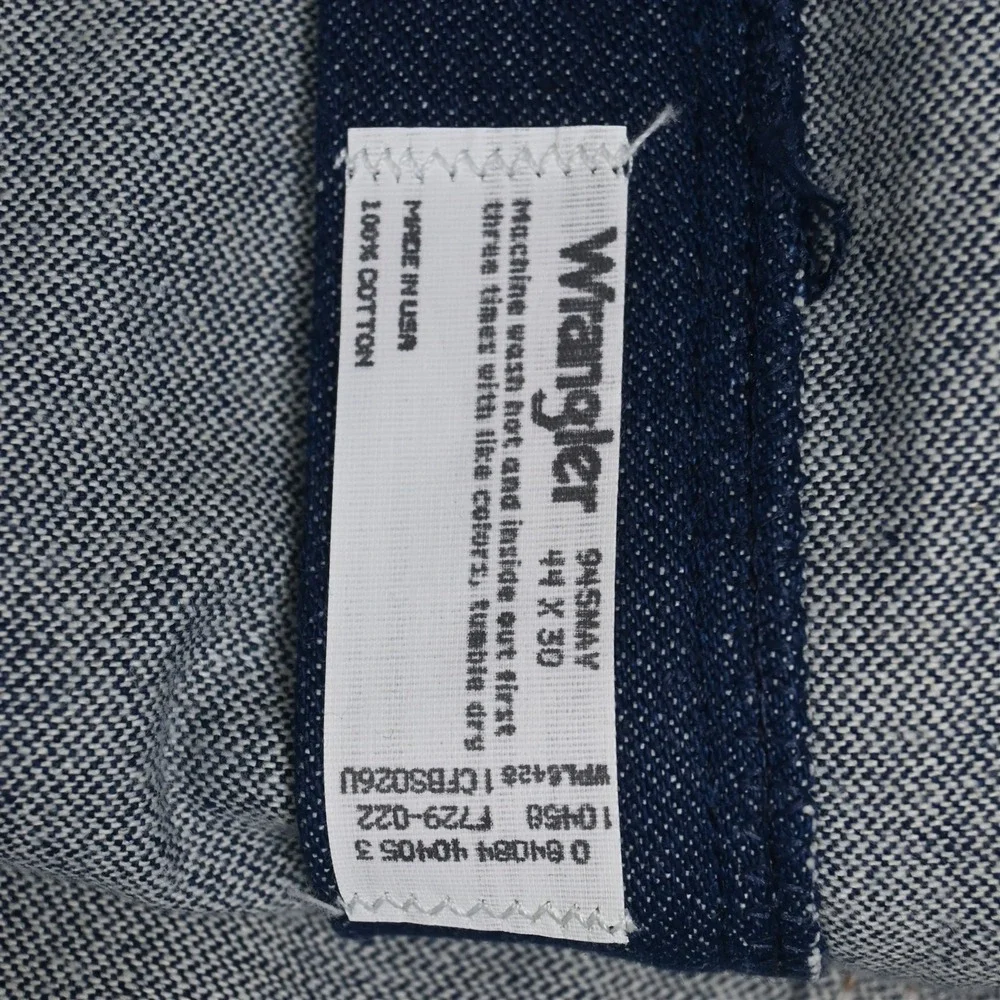 NEW Wrangler 44x30 Dark Stiff Denim 945 Regular Fit Straight Mens Jeans